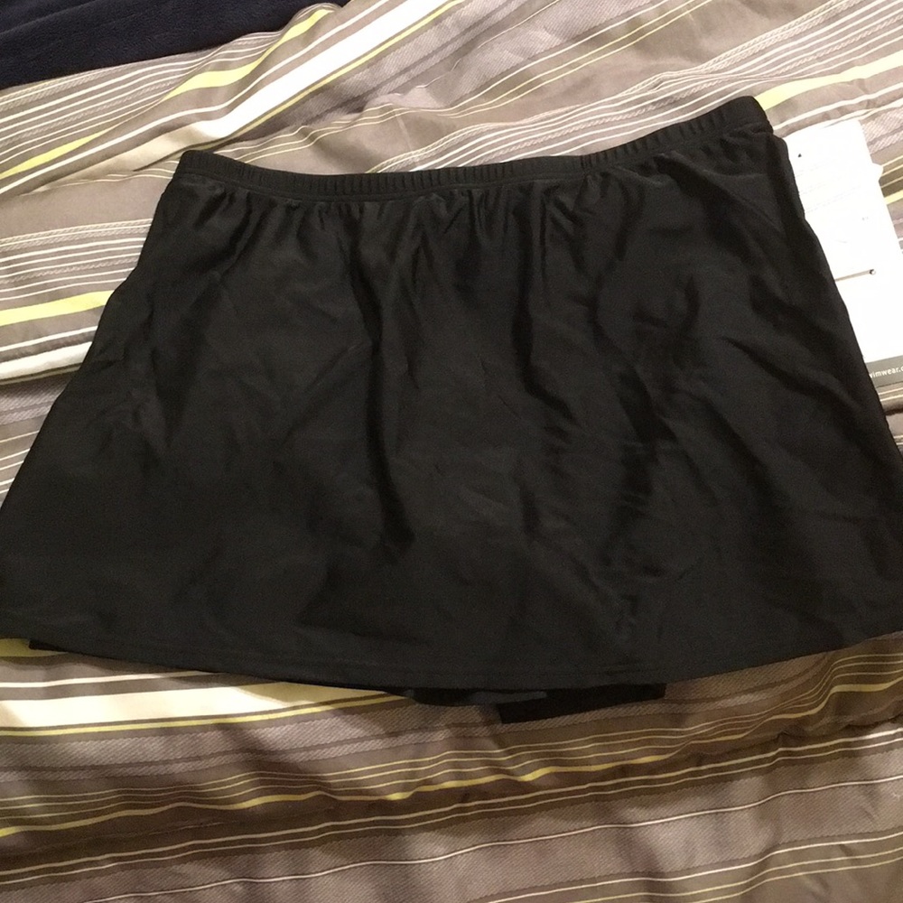 Women’s swim skirt